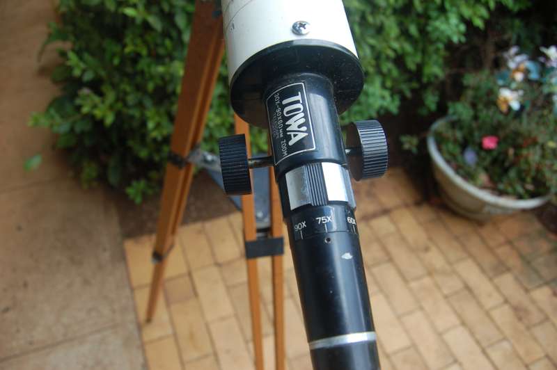 Vintage home Telescope with wooden fully adjusted tripod and swivel head 30x to 90x magnification