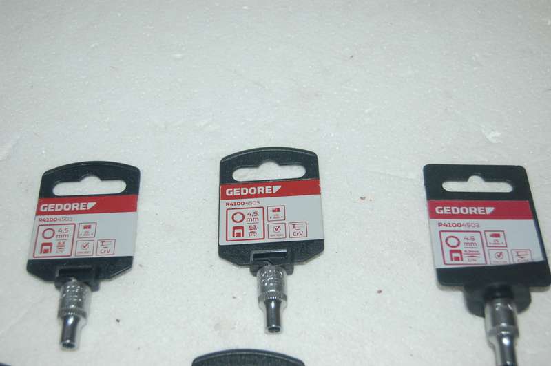 VARIETY PACK OF GEDORE SOCKETS MULTI ANGLE ADAPTERS AND LENGTH EXTENDERS