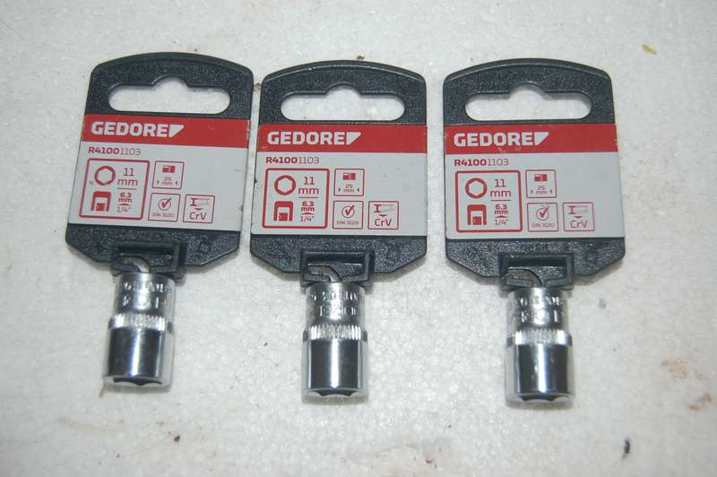 VARIETY PACK OF GEDORE SOCKETS MULTI ANGLE ADAPTERS AND LENGTH EXTENDERS