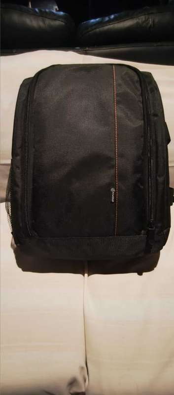Nikon D5100 dslr with extras