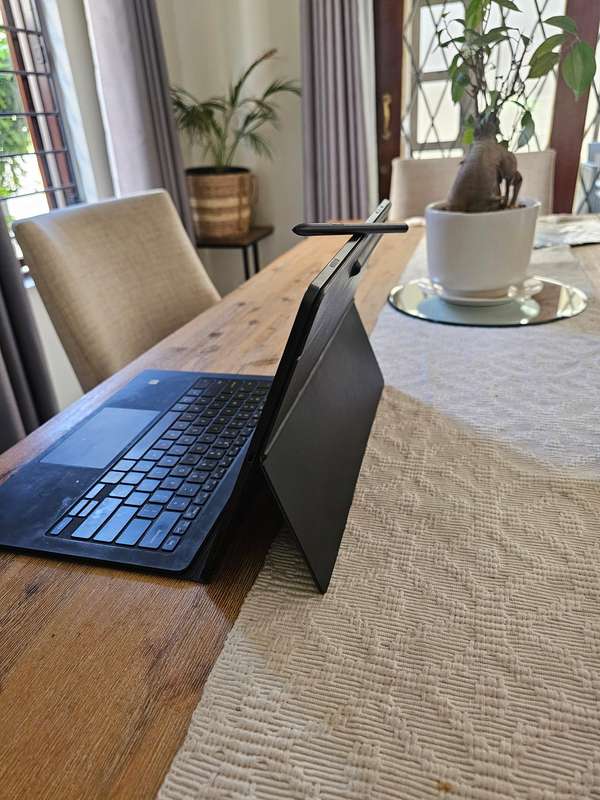 Samsung Galaxy Tab S8 Ultra  POWERHOUSE Tablet for Sale!    Asking Price: R11,900 (Negotiabl
