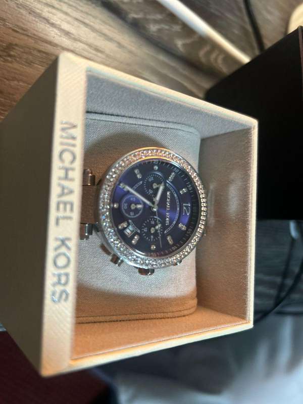 Original Michael Kors watch. R3500