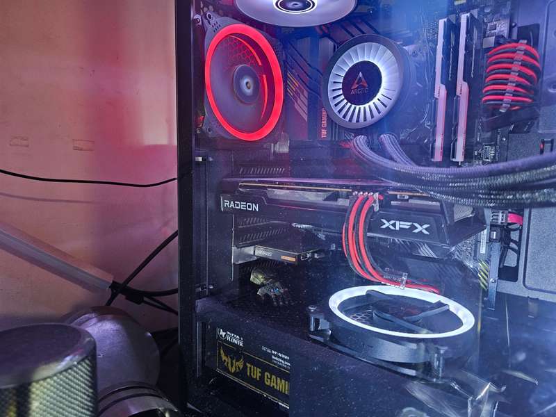 XFX Radeon RX 7600 8GB