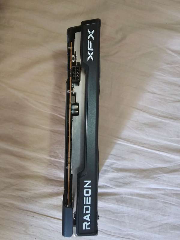 XFX Radeon RX 7600 8GB