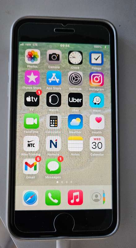 iPhone SE