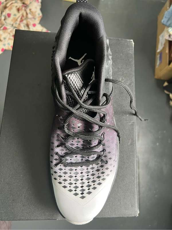 Jordan Extra Fly Sneakers