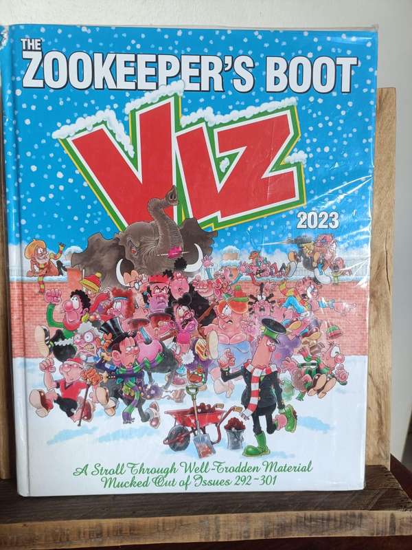 Viz Comic Annuals & Specials  Complete Bundle (9 Books, Like New & Sealed)