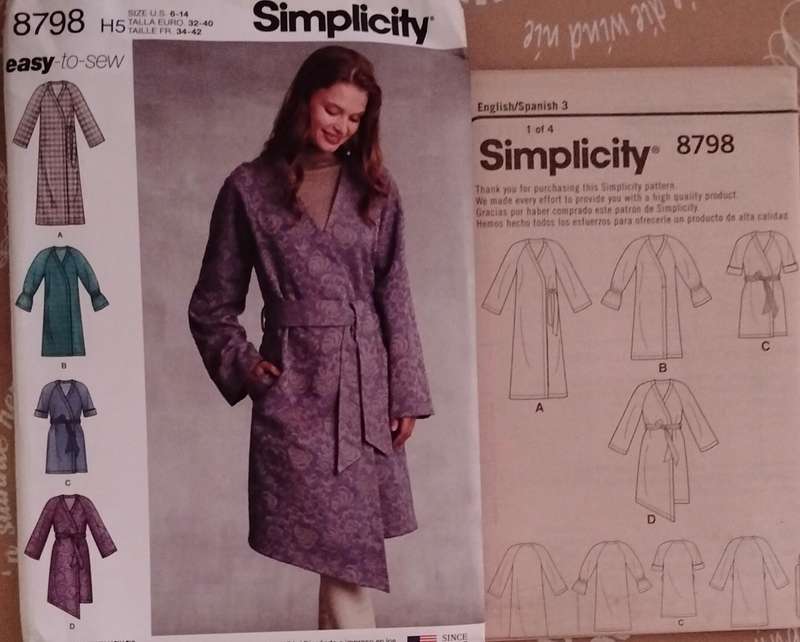 Simplitcity 8798 Size 6-14 Uncut Factory Folded Sewing Pattern