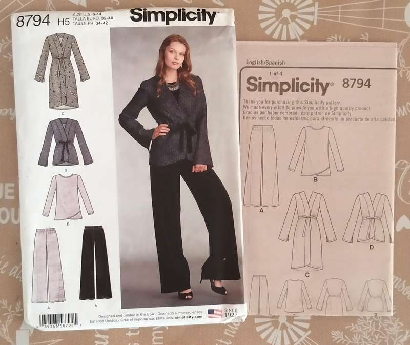 Simplicity 8794 Size 6-14 Uncut Factory Folded Sewing Pattern