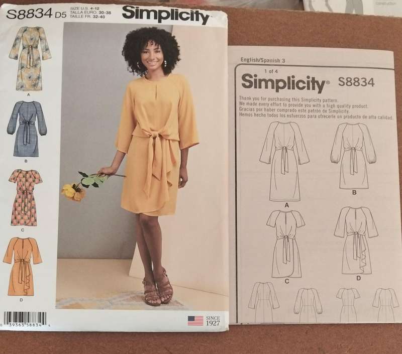 Simplicity S8834 Size 4-12 Uncut Factory Folded Sewing Pattern