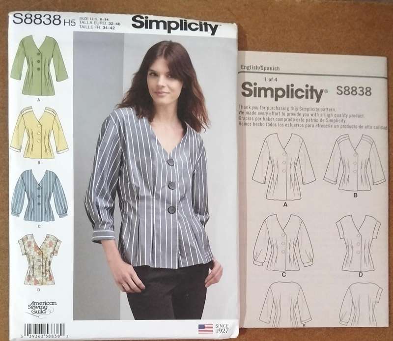 Simplicity S8838 Size 6-14 Uncut Factory Folded Sewing Pattern