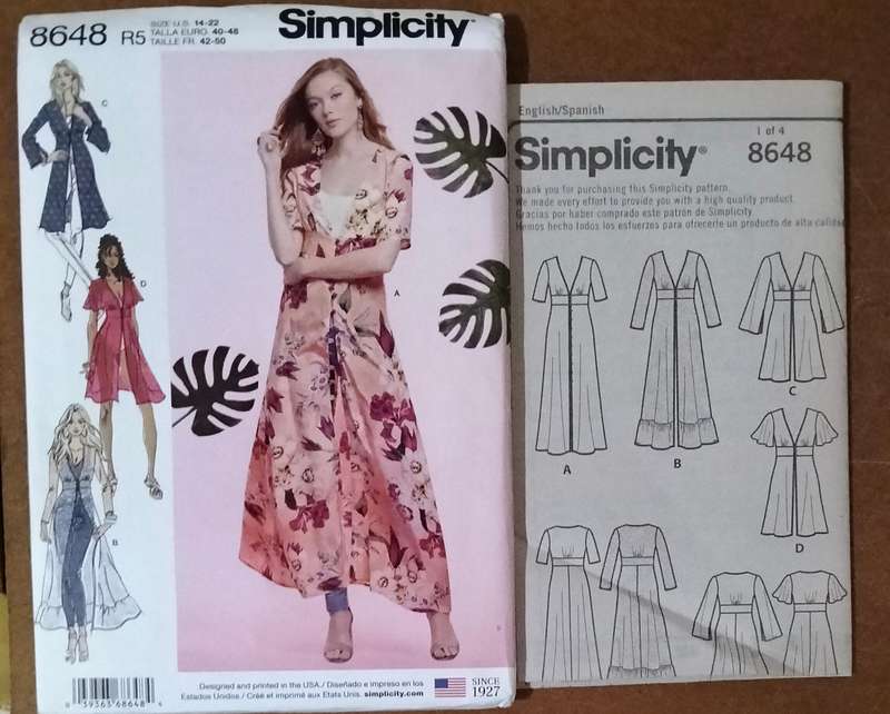 Simplicity 8648 Size 14-22 Uncut Factory Folded Sewing Pattern