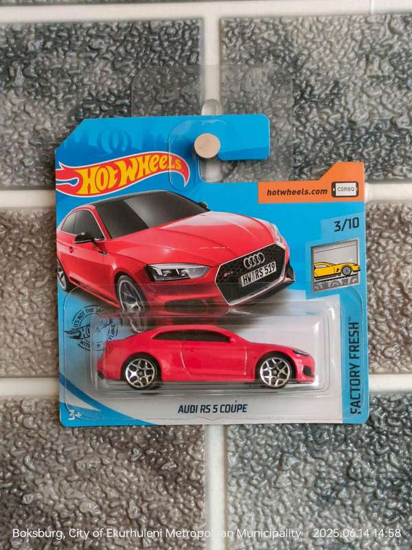 Hot Wheels - Audi RS S Coupe 3/10