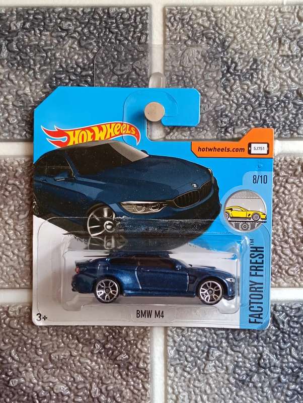 Hot Wheels BMW M4 8/10