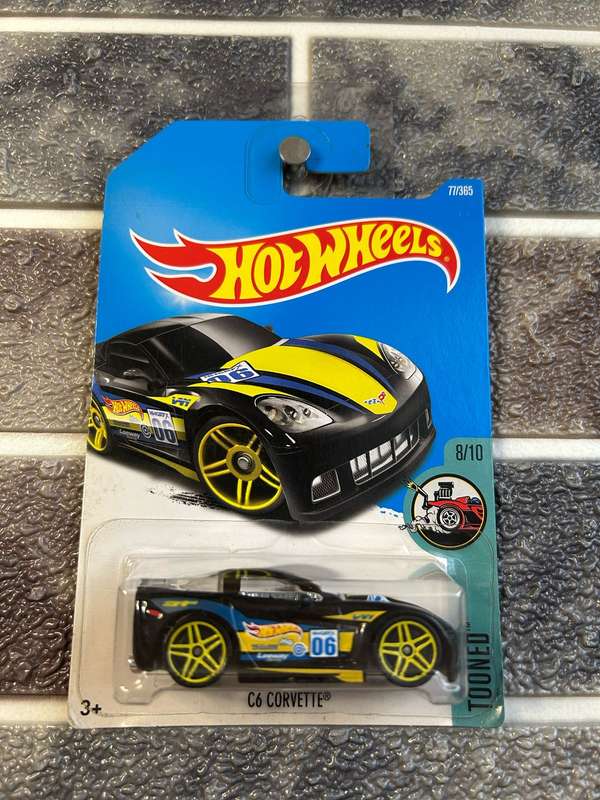 Hot Wheels - C6 Corvette Tooned 8-10