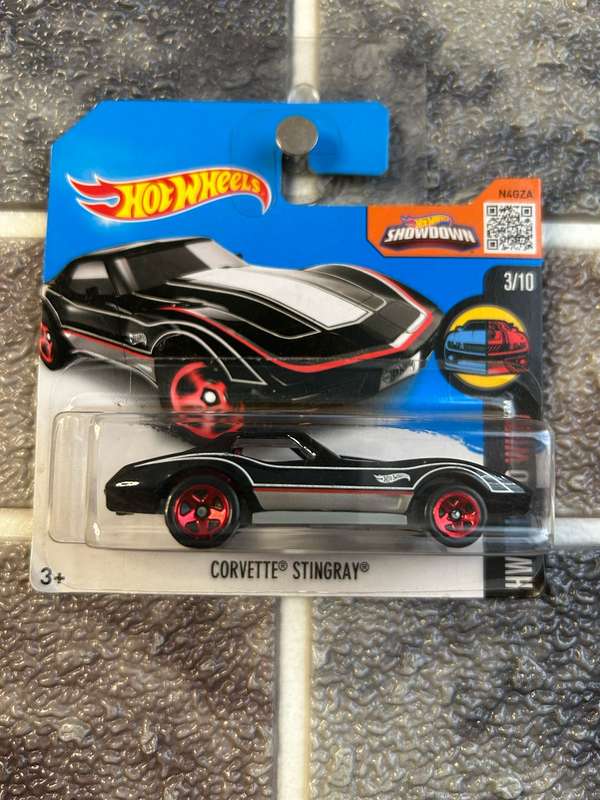 Hot Wheels - Corvette Stingray 3-10