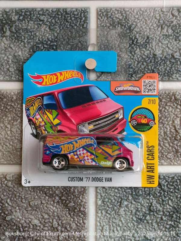 Hot Wheels - Custom 77 Dodge Van 7/10