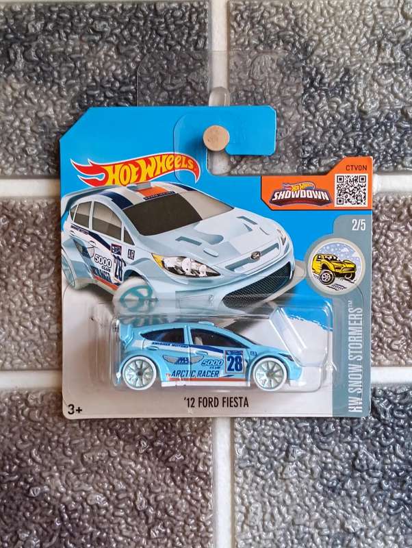 Hot Wheels - 12 Ford Fiesta 2/5