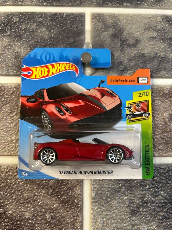 Hot Wheels - '17 Pagani Huayra Roadster 2-10