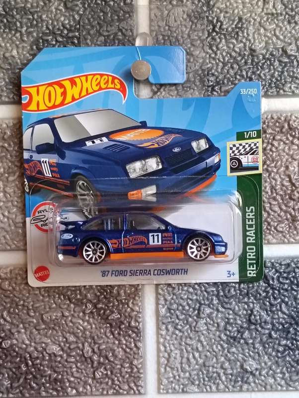 Hot Wheels - 87 Ford Sierra Cosworth 1/10 Retro Racer