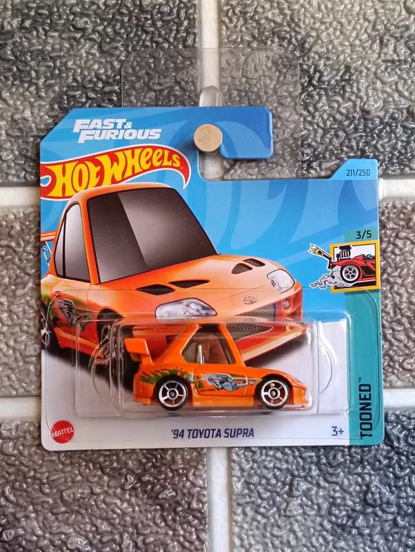 Hot Wheels - 94 Toyota Supra 3/5 Tooned F&F 2