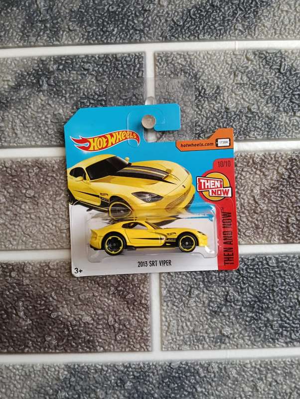 Hot Wheels 2013 SRT Viper 10/10