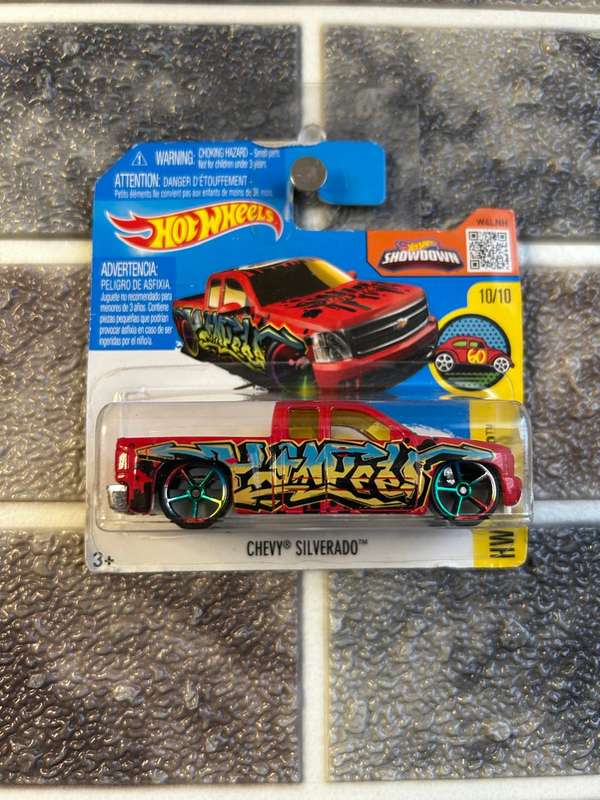 Hot Wheels Chevy Silverado 10/10 Card Creased