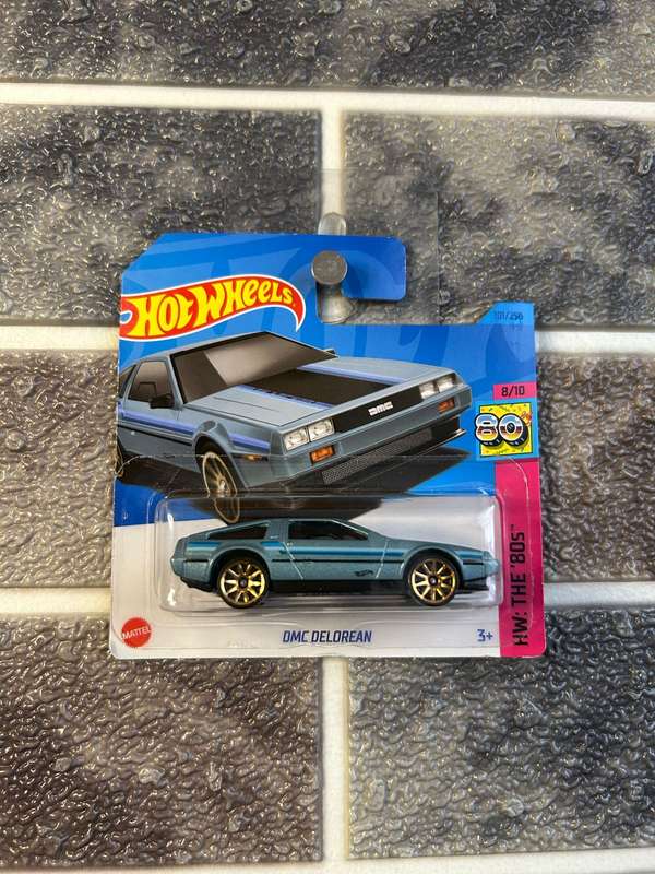 Hot Wheels DMC Delorean 8/10 The 80s