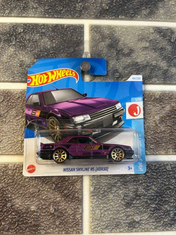 Hot Wheels Nissan Skyline RS (KDR30)