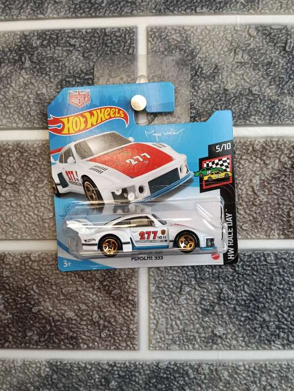 Hot Wheels Porsche 935 Magnus Walker 5/10