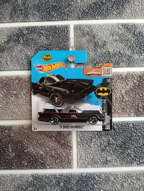 Hot Wheels TV Series Batmobile 1/5