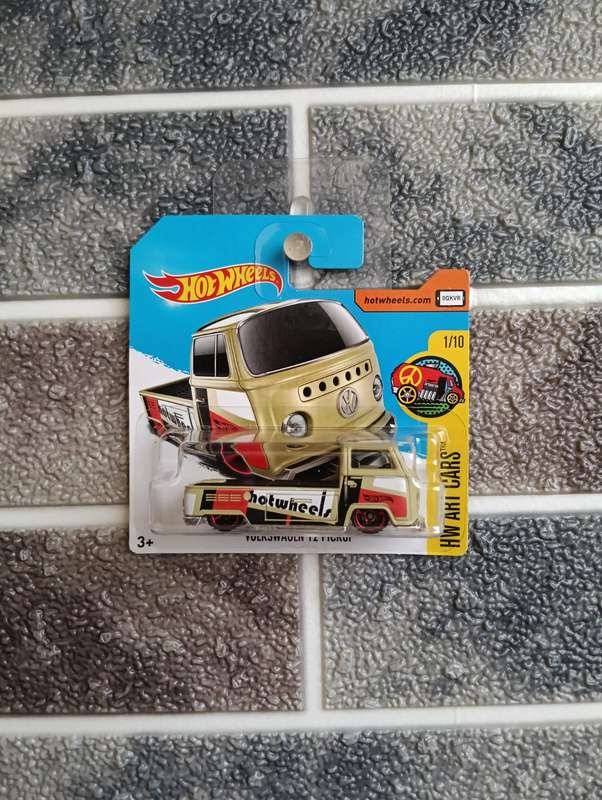 Hot Wheels Volkswagen T2 Pickup 1/10