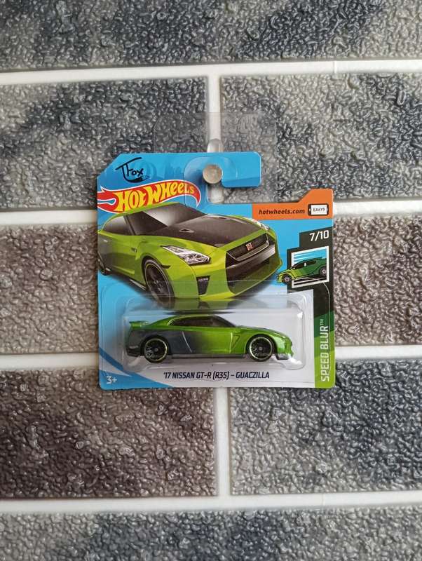 Hot Wheels 17 Nissan GT-R (R35) - Guaczilla 7/10 TFox