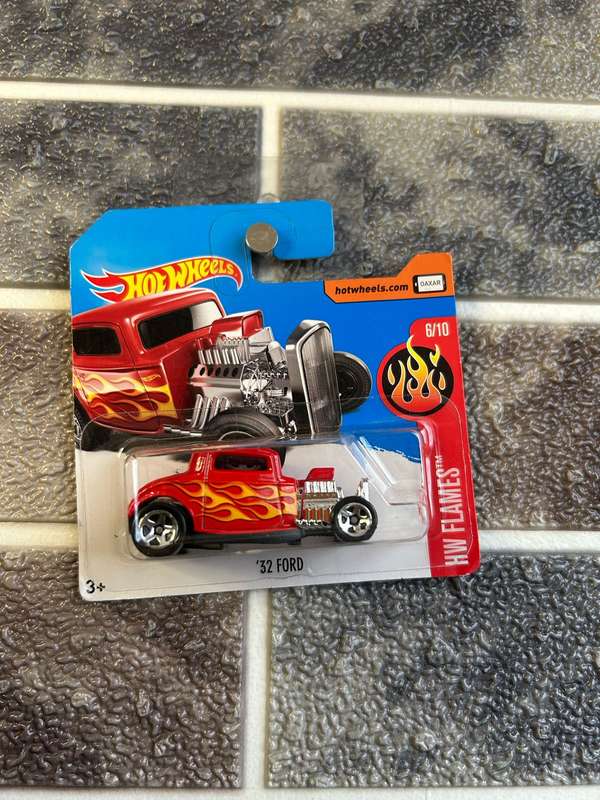 Hot Wheels 32 Ford 6/10