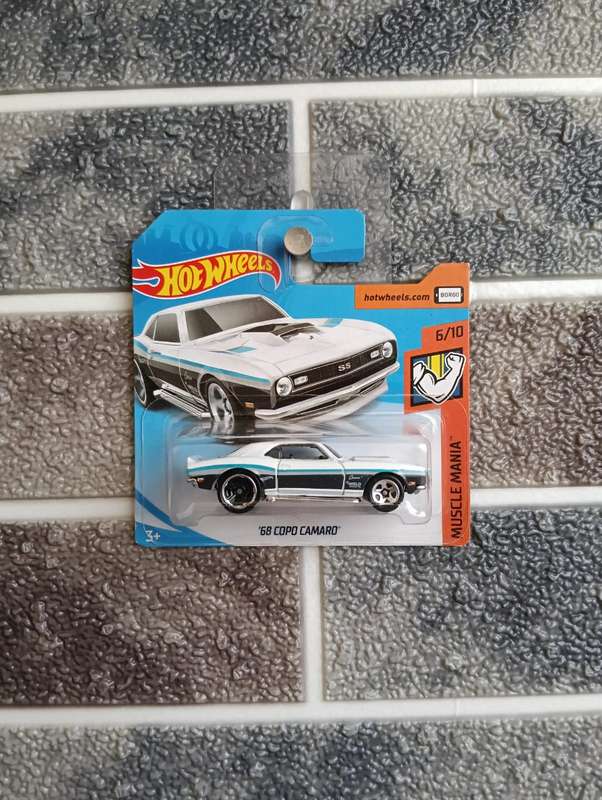 Hot Wheels 68 Copo Camaro 6/10