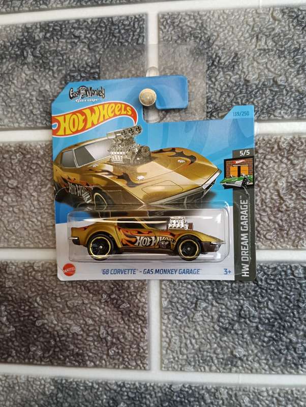 Hot Wheels 68 Corvette - Gas Monkey Garage 5/5
