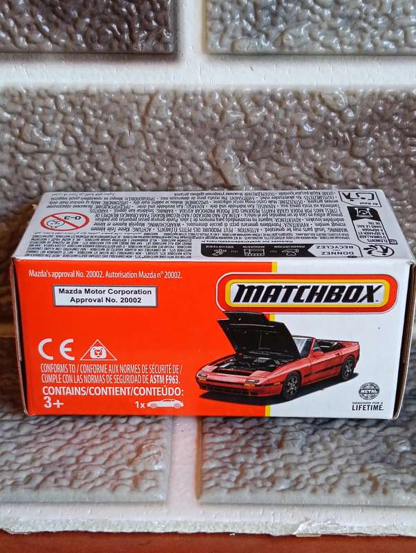 Matchbox - 1988 Mazda RX-7 Japan Series "Opening Parts"