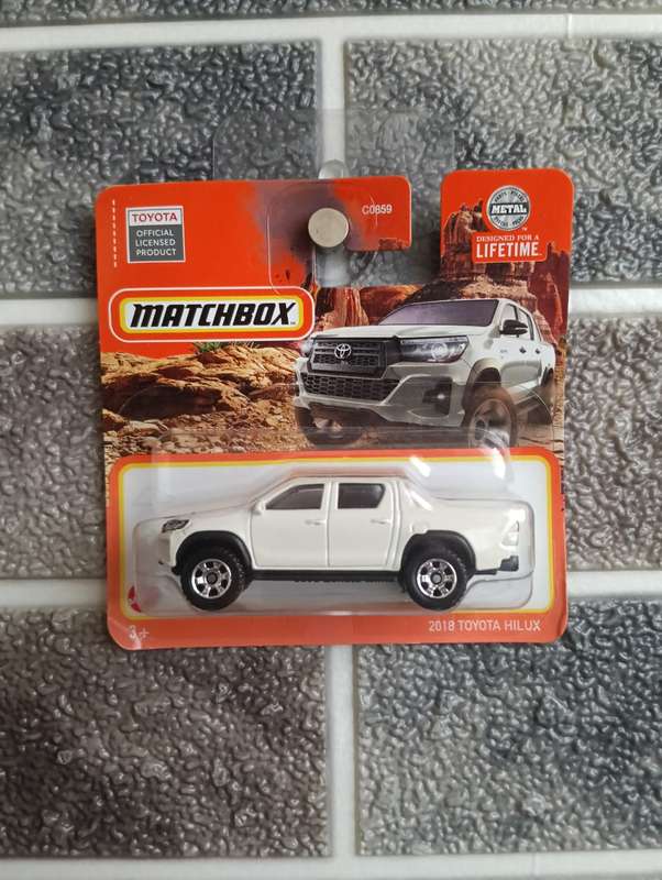 Matchbox - 2018 Toyota Hilux