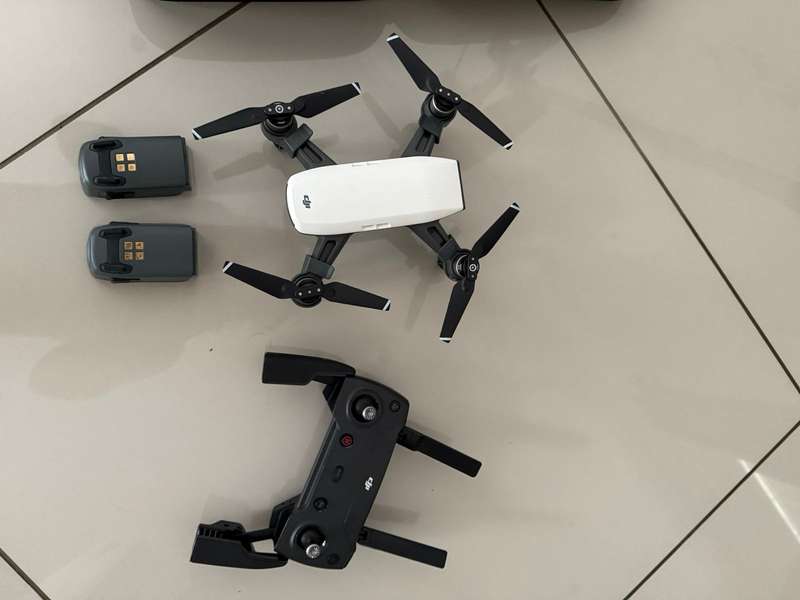 DJI Spark with 2 batteries and controller