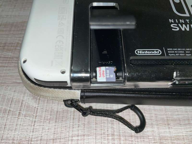Nintendo Switch V2 - HWFly  - 64Gb Memory card
