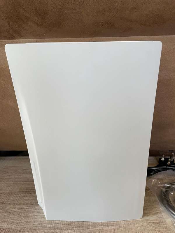 Playstation 5 ( PS5 ) Console Disk Version - Pre-Owned