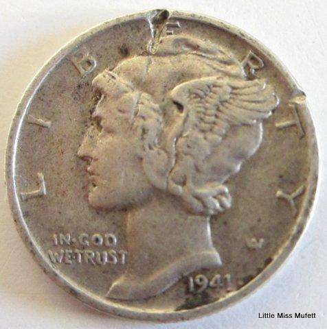 A 1941 USA Mercury Dime --Note defect  ,900 silver 2,5 gram