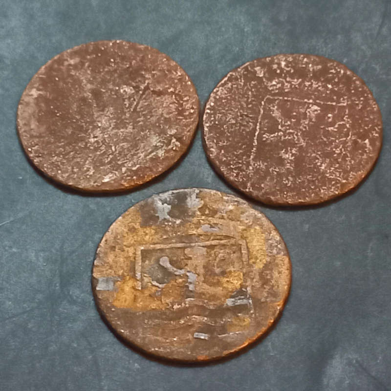 1700's VOC lot. From unknow shipwreck