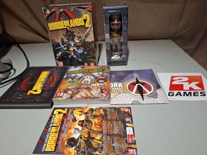Borderlands 2: Deluxe Vault Hunter's - Collector's Edition (PS3)