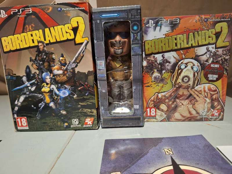Borderlands 2: Deluxe Vault Hunter's - Collector's Edition (PS3)
