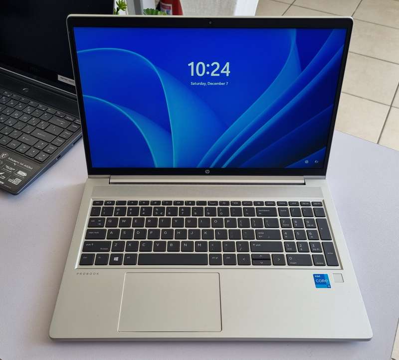 HP Probook 450 G8 Core i5 11th generation/ 16GB DDR4 RAM/ 256GB NVMe SSD/ 15.6" FHD 1080p Display