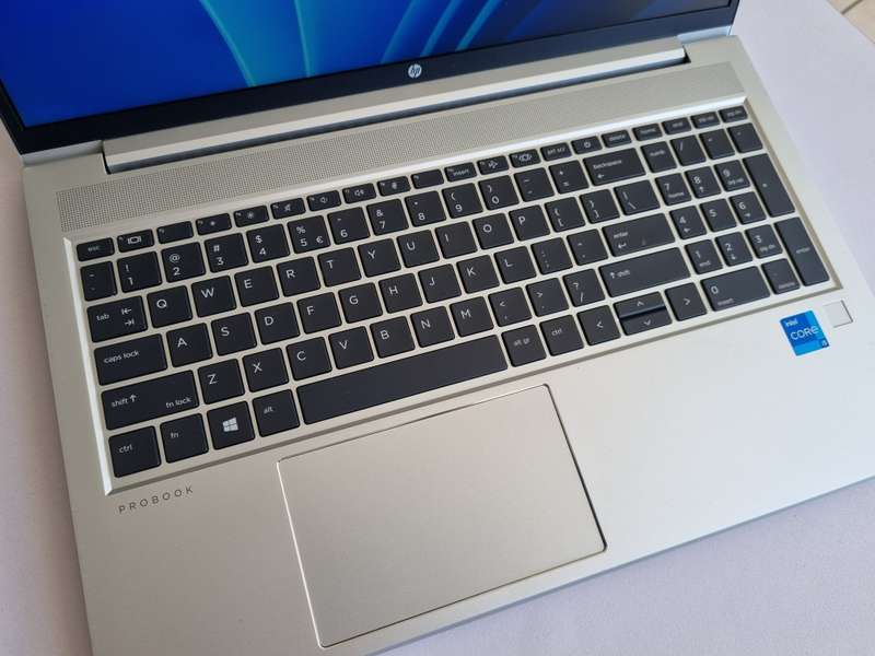 HP Probook 450 G8 Core i5 11th generation/ 16GB DDR4 RAM/ 256GB NVMe SSD/ 15.6" FHD 1080p Display