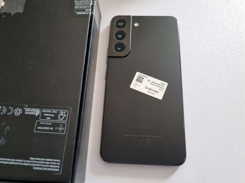 Samsung Galaxy S22 (256GB)