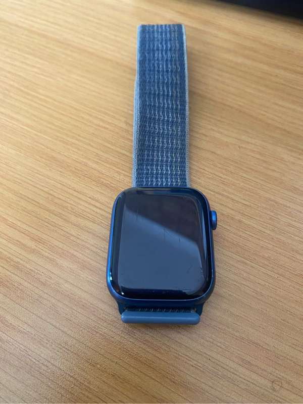 Apple Watch Series 7 45mm