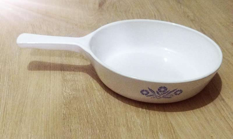 Corning Ware - 6.5" Sauce Pan/Skillet Blue Cornflower - P-83-B - No Lid